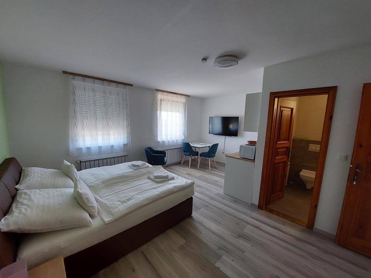 Villa Laar ヘーヴィーズ エクステリア 写真
